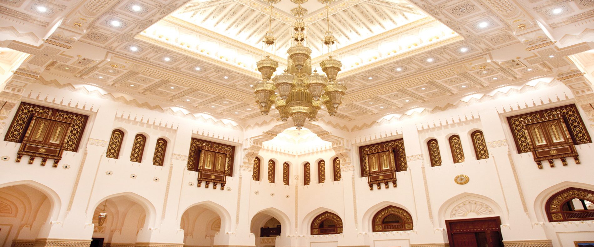 قاعة مجلس عمان وجماليات التصميم وروعة الزخرفة